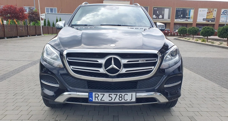 Mercedes-Benz GLE cena 109999 przebieg: 149000, rok produkcji 2017 z Rzeszów małe 379